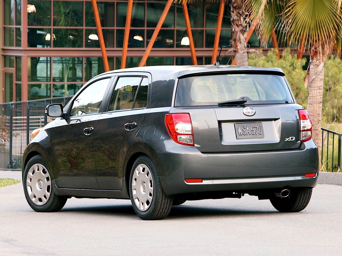 Scion Xd photo 23