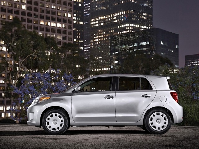 Scion Xd photo 26