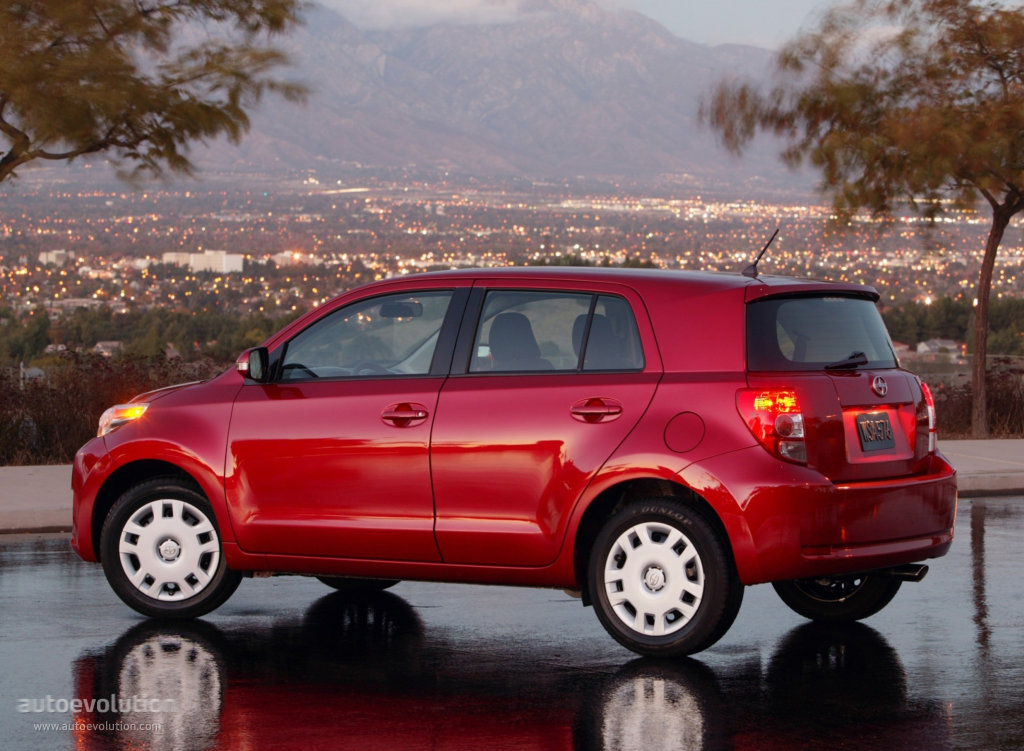 Scion Xd photo 2