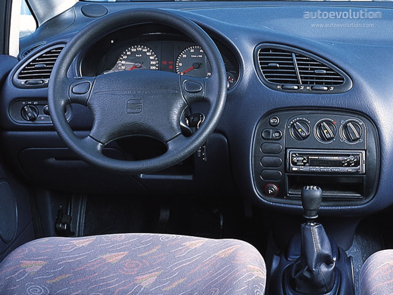 Seat Alhambra photo 7