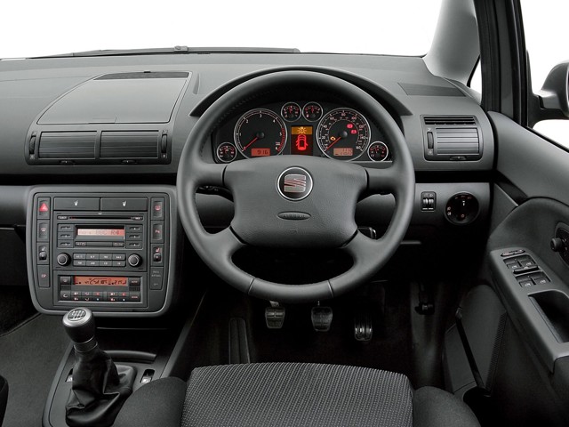 Seat Alhambra photo 42