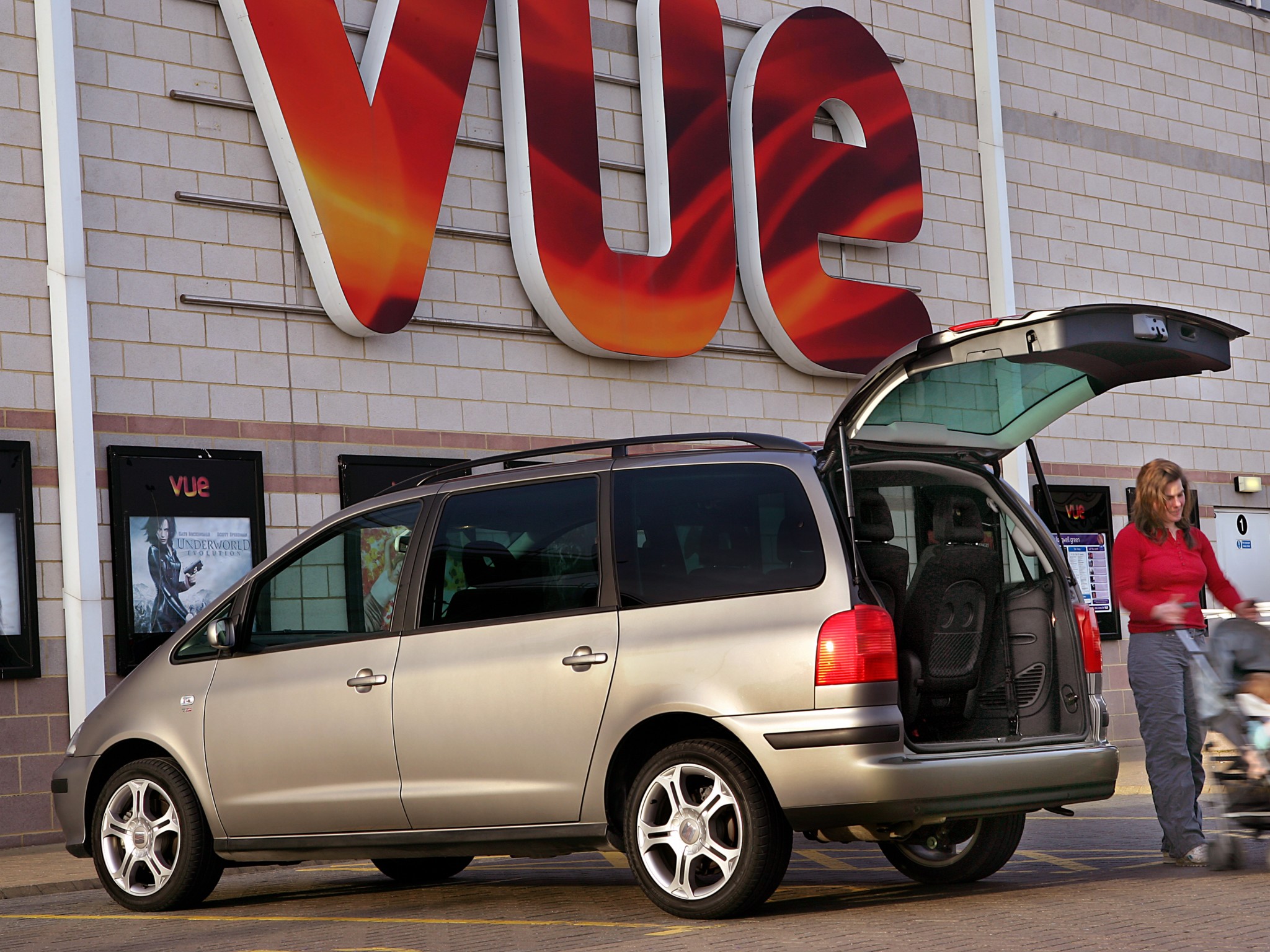 Seat Alhambra photo 36