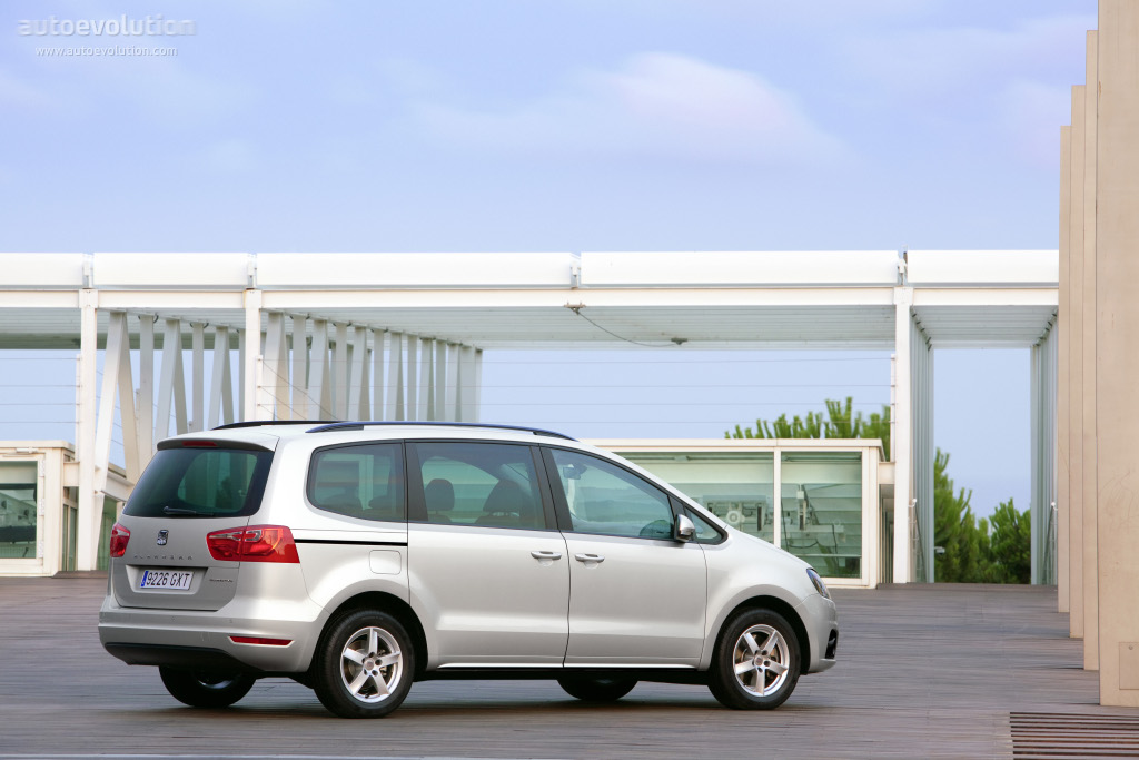 Seat Alhambra photo 12