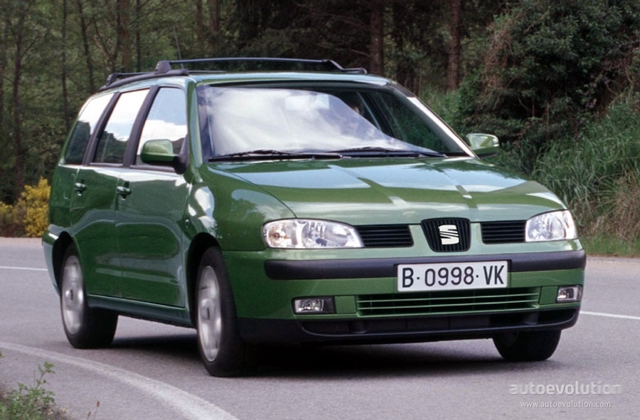 Seat Cordoba Vario photo 2