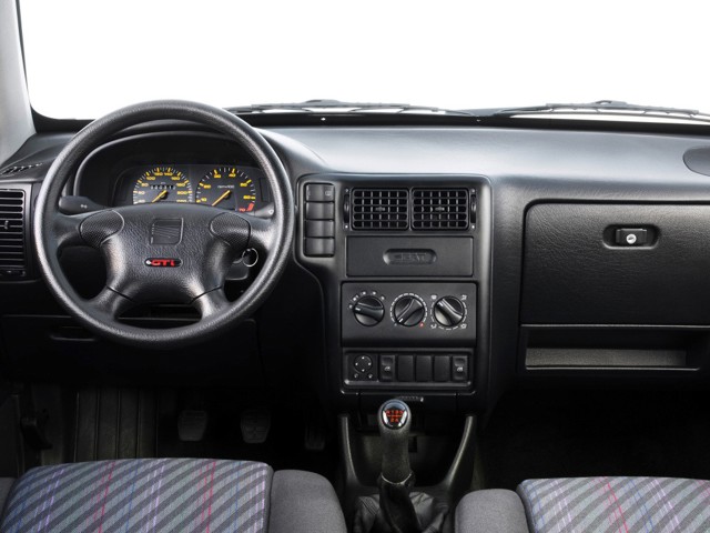 Seat Ibiza 3 Doors Foto 9