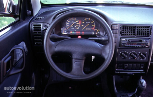 Seat Ibiza 3 Doors photo 3