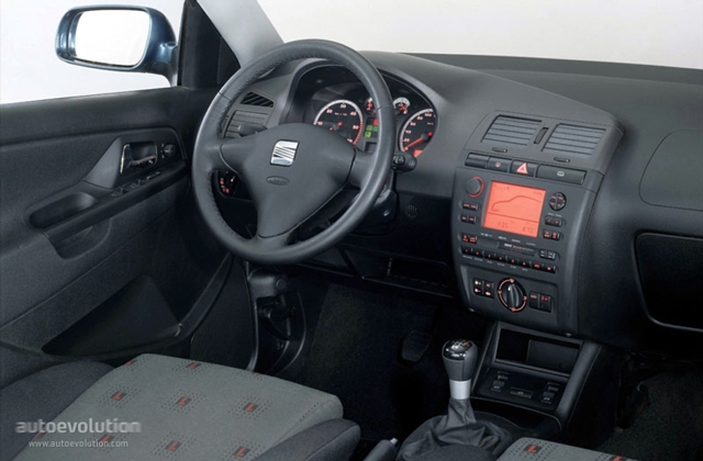 Seat Ibiza 5 Doors photo 4