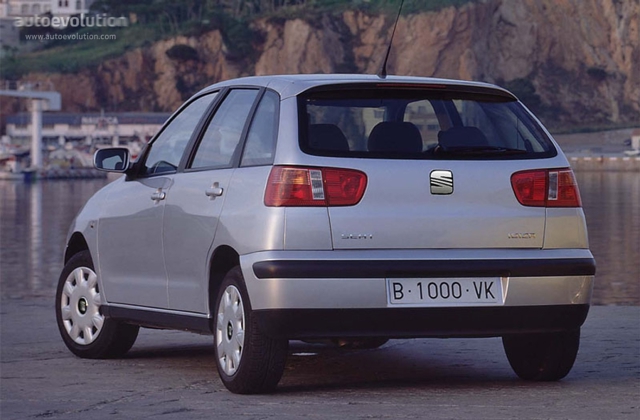 Seat Ibiza 5 Doors photo 2