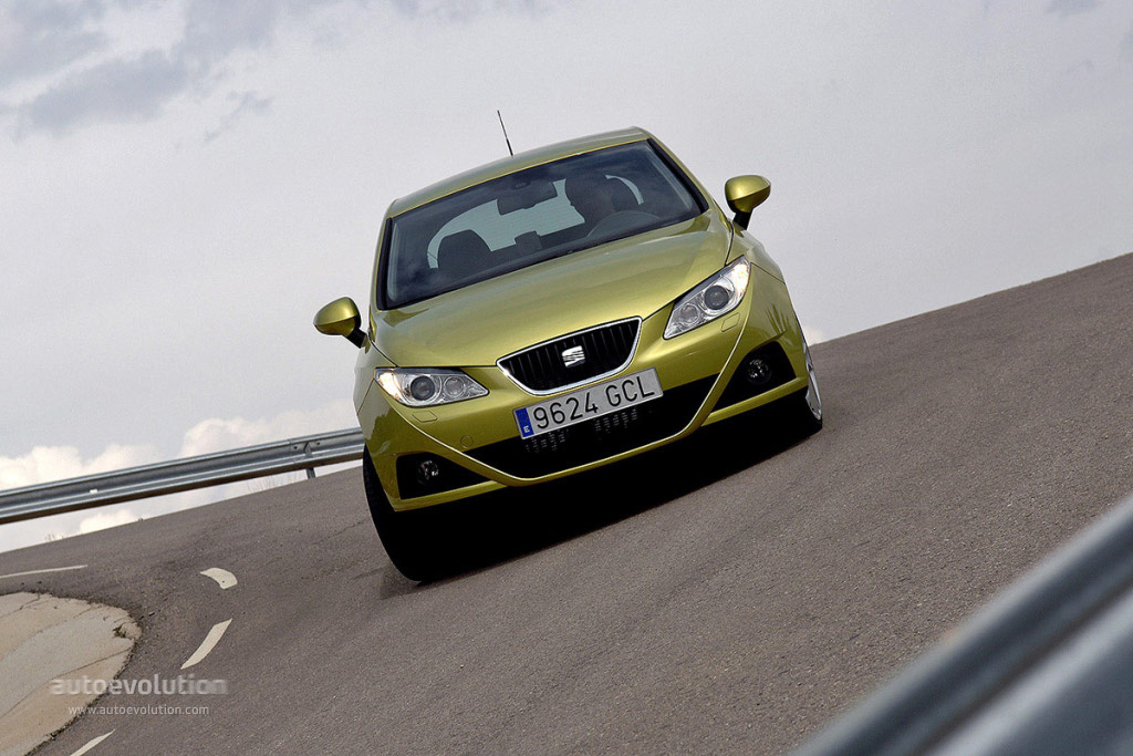 Seat Ibiza 5 Doors photo 11