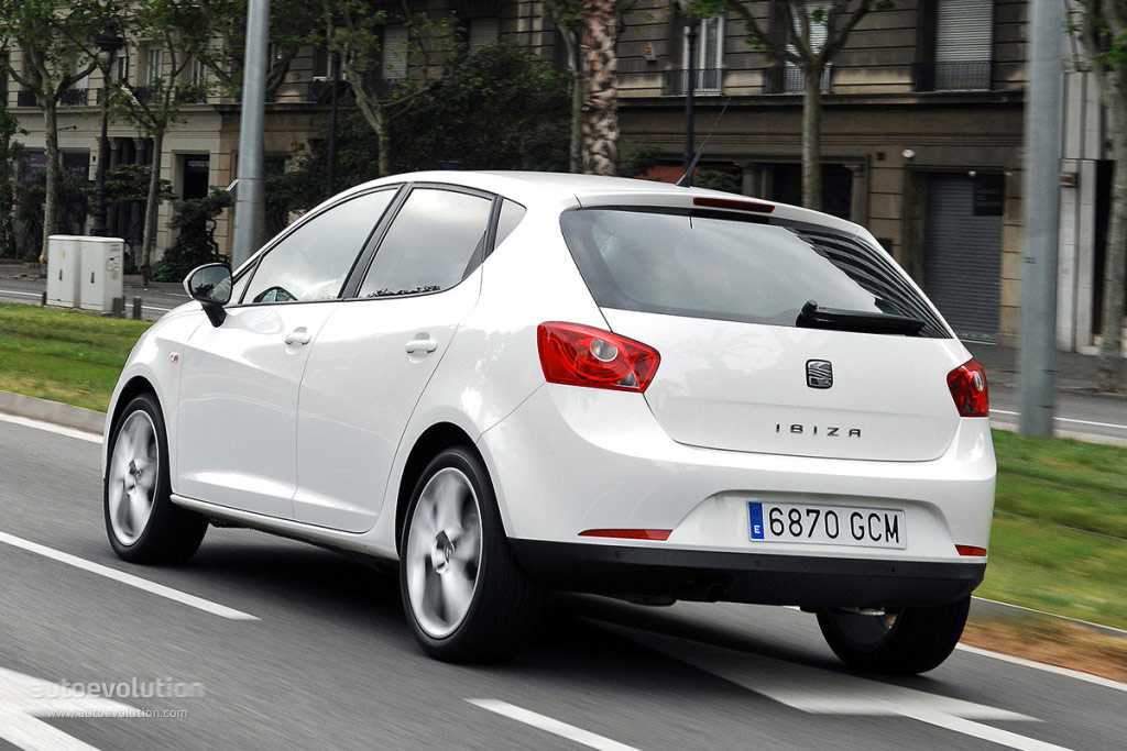 Seat Ibiza 5 Doors photo 2