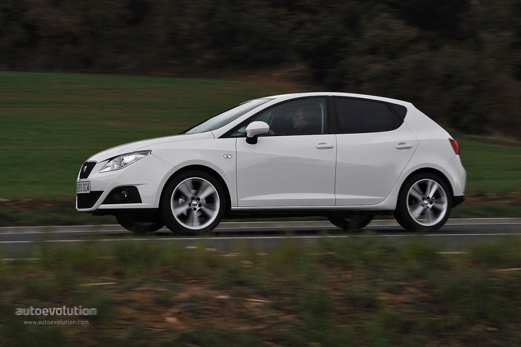 Seat Ibiza 5 Doors photo 3