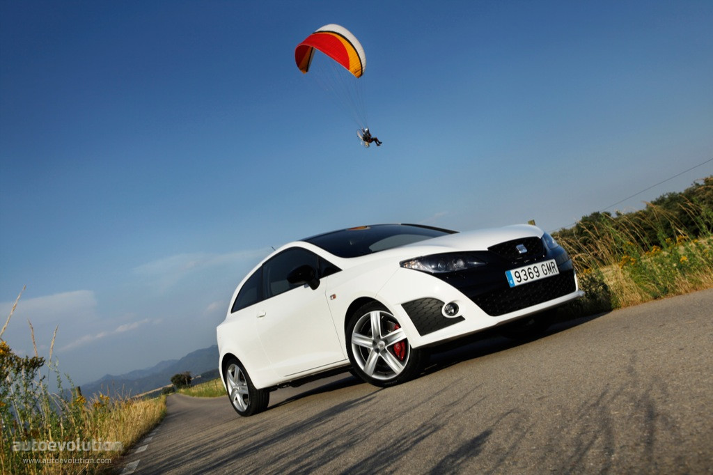 Seat Ibiza Bocanegra photo 2