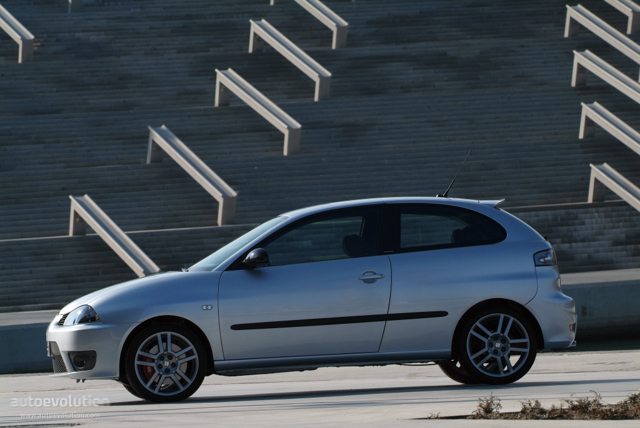 Seat Ibiza Cupra foto 3