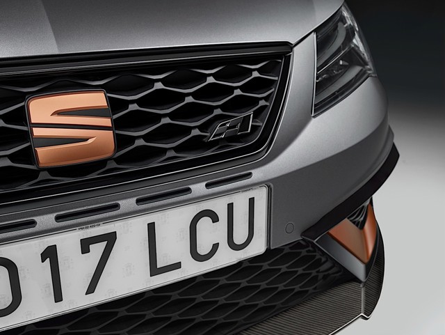 Seat Leon Cupra R photo 9