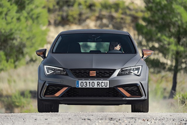 Seat Leon Cupra R photo 3