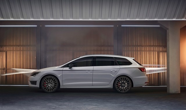 Seat Leon St Cupra photo 3