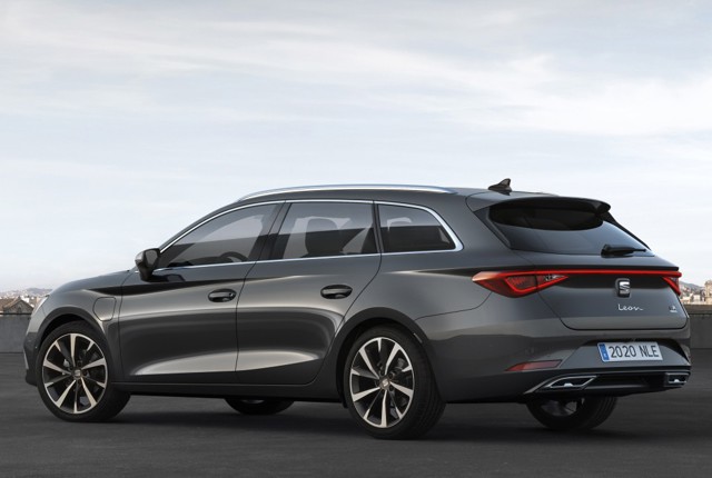 Seat Leon St Estate photo 14