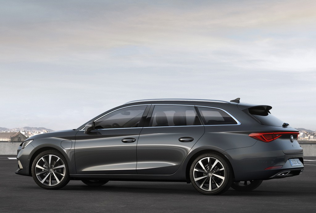 Seat Leon St Estate photo 21