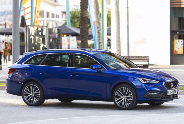 Seat Leon St Estate photo 28