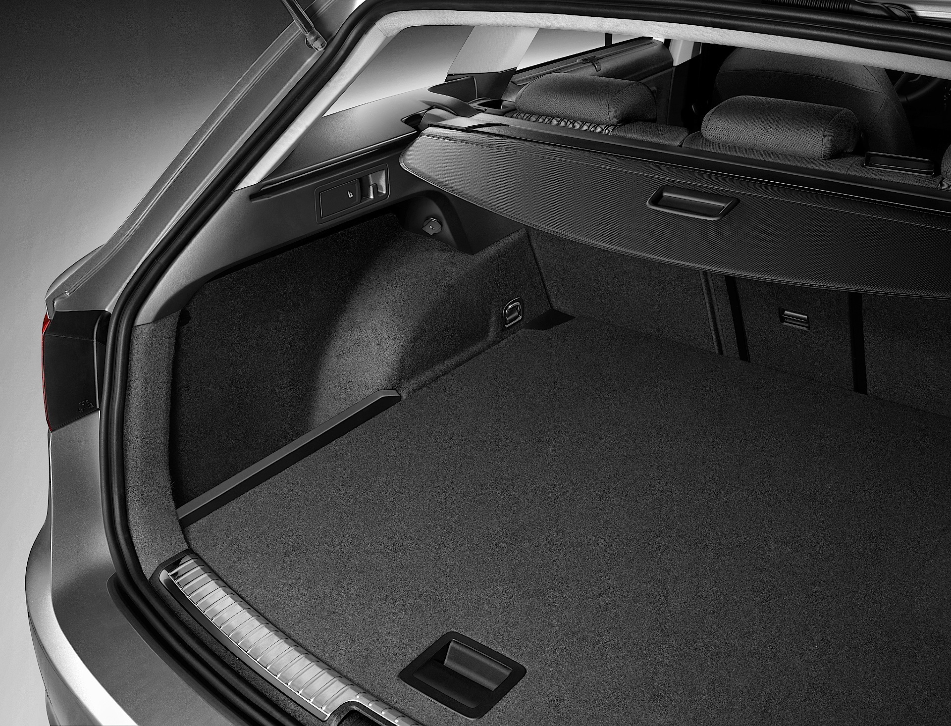 Seat Leon St Estate photo 26