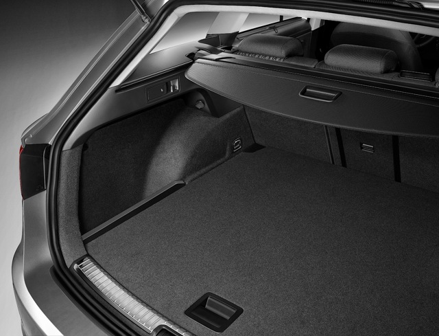 Seat Leon St Estate photo 26