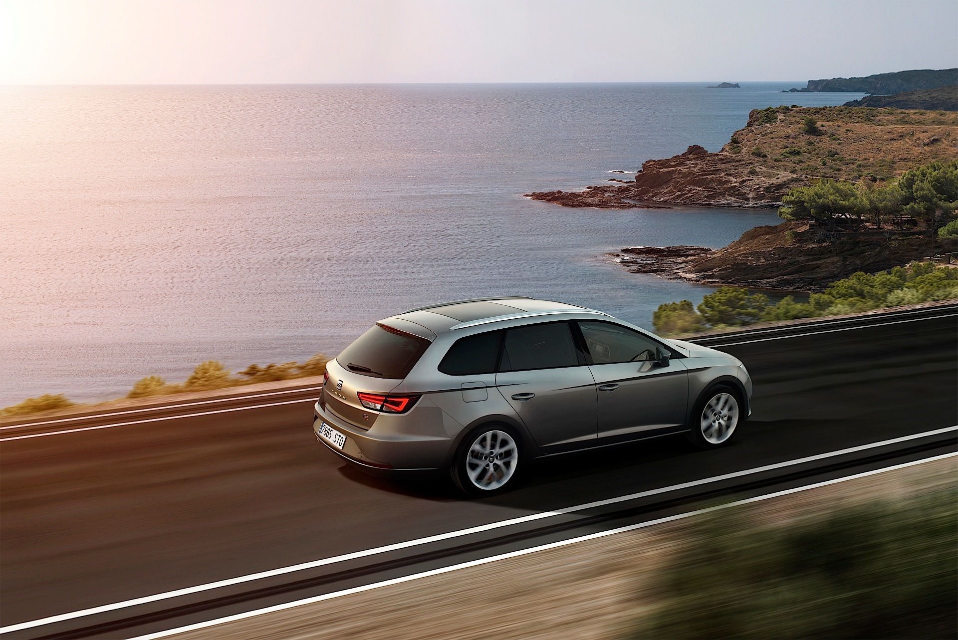 Seat Leon St Estate photo 14