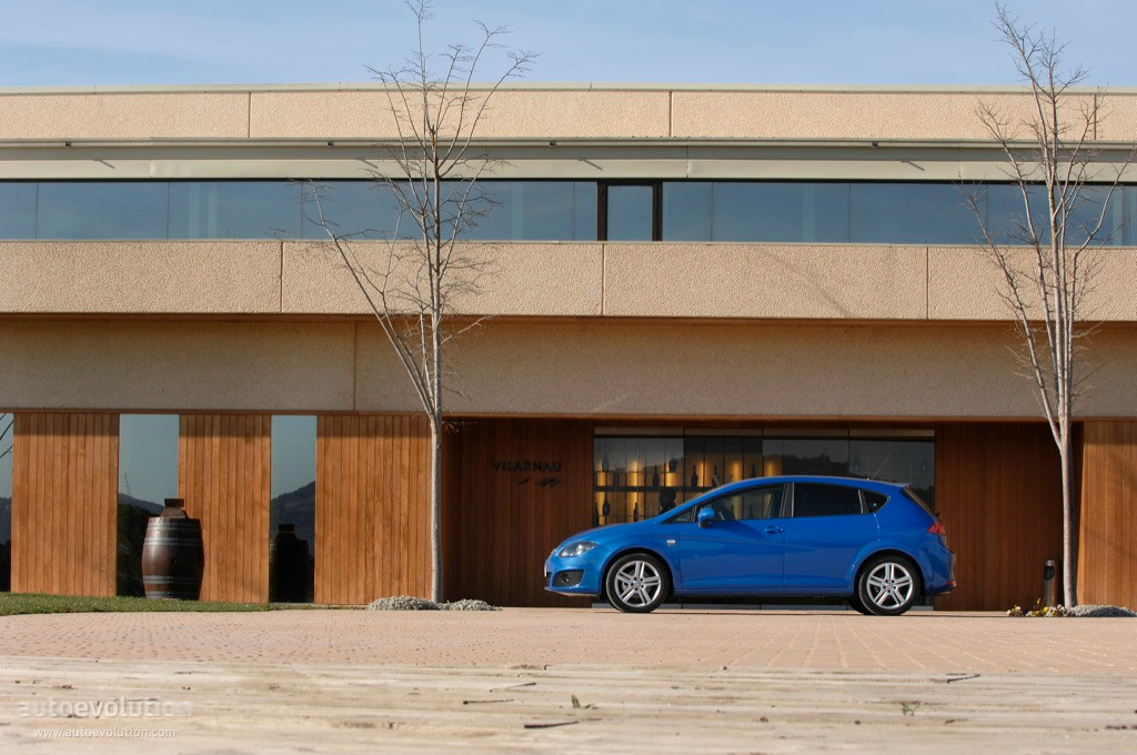 Seat Leon photo 11