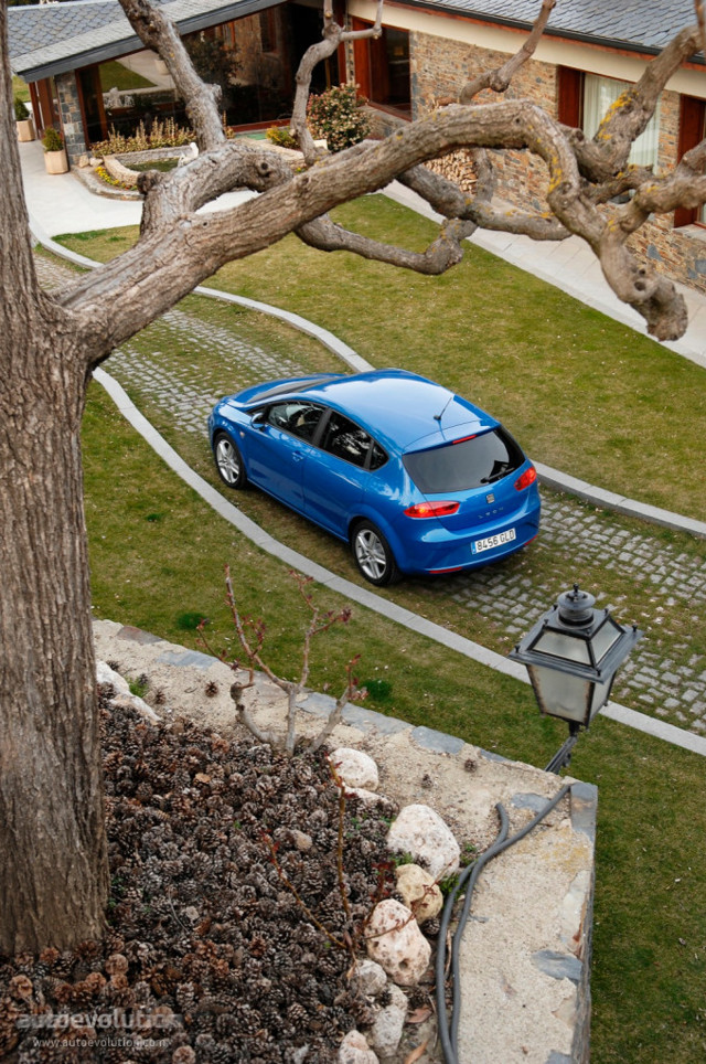 Seat Leon photo 13
