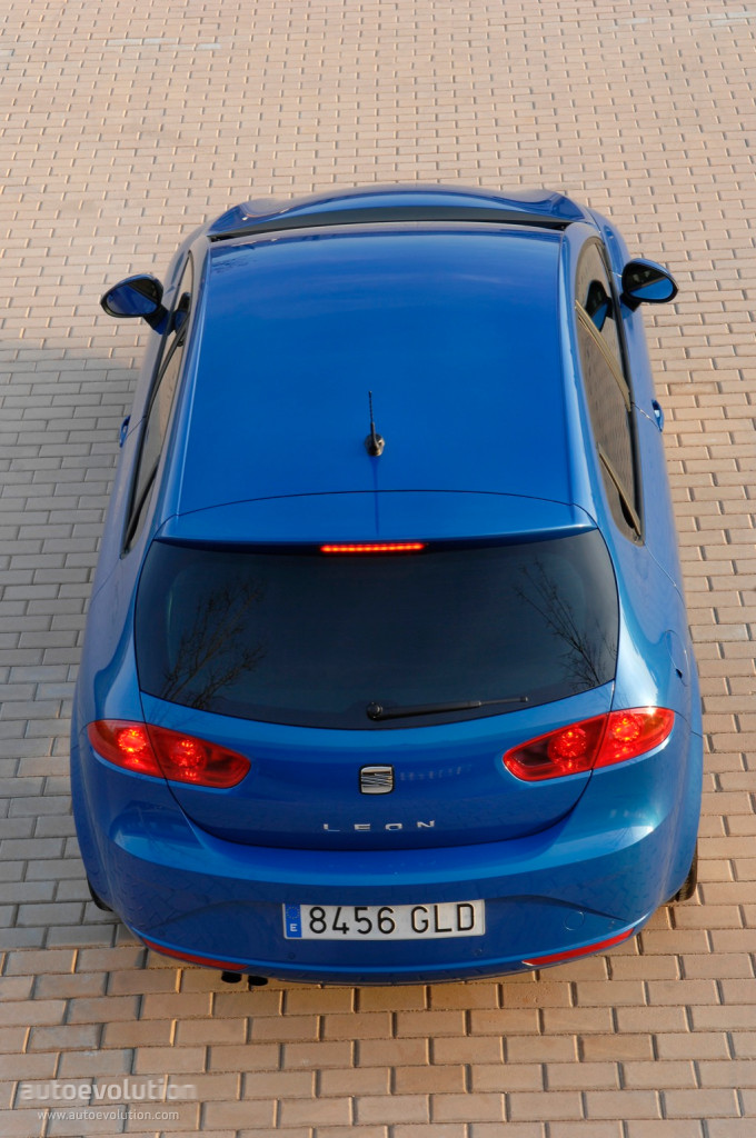 Seat Leon photo 15