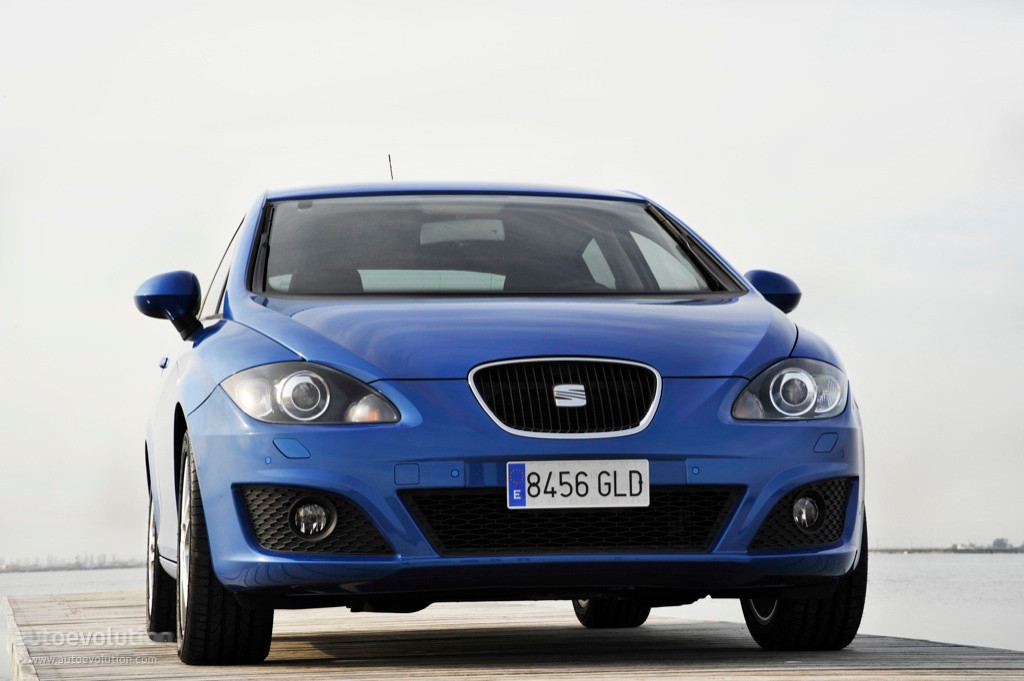 Seat Leon photo 8