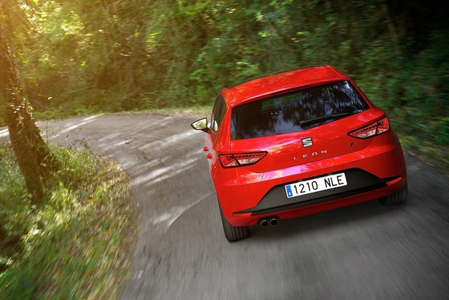 Seat Leon photo 15