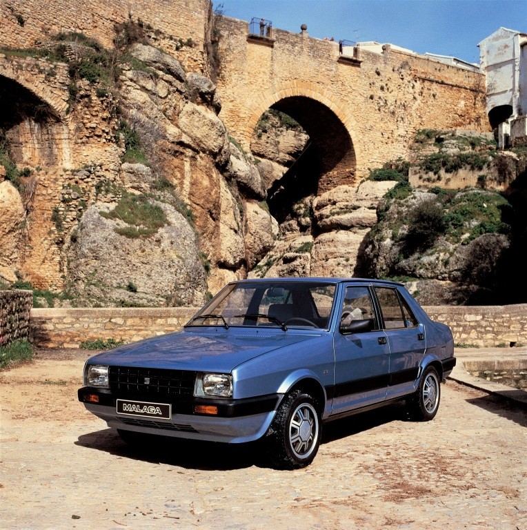 Seat Malaga photo 5