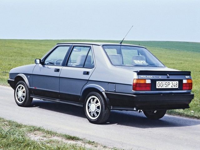 Seat Malaga photo 7