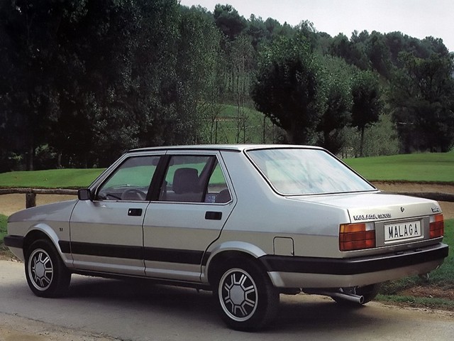 Seat Malaga photo 9