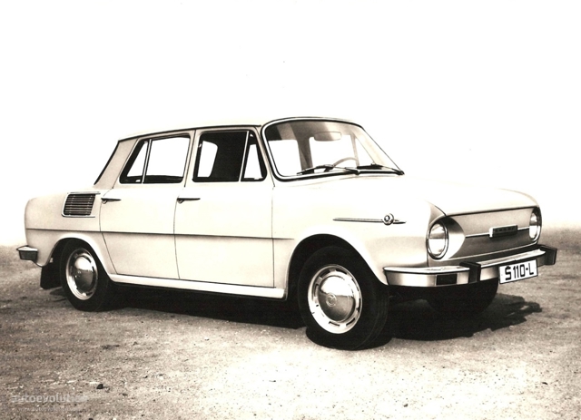 Skoda 100 Series foto 2