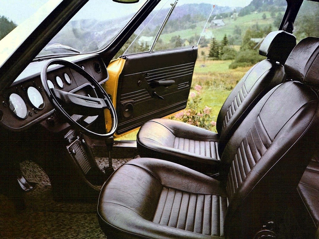 Skoda 100 Series photo 26