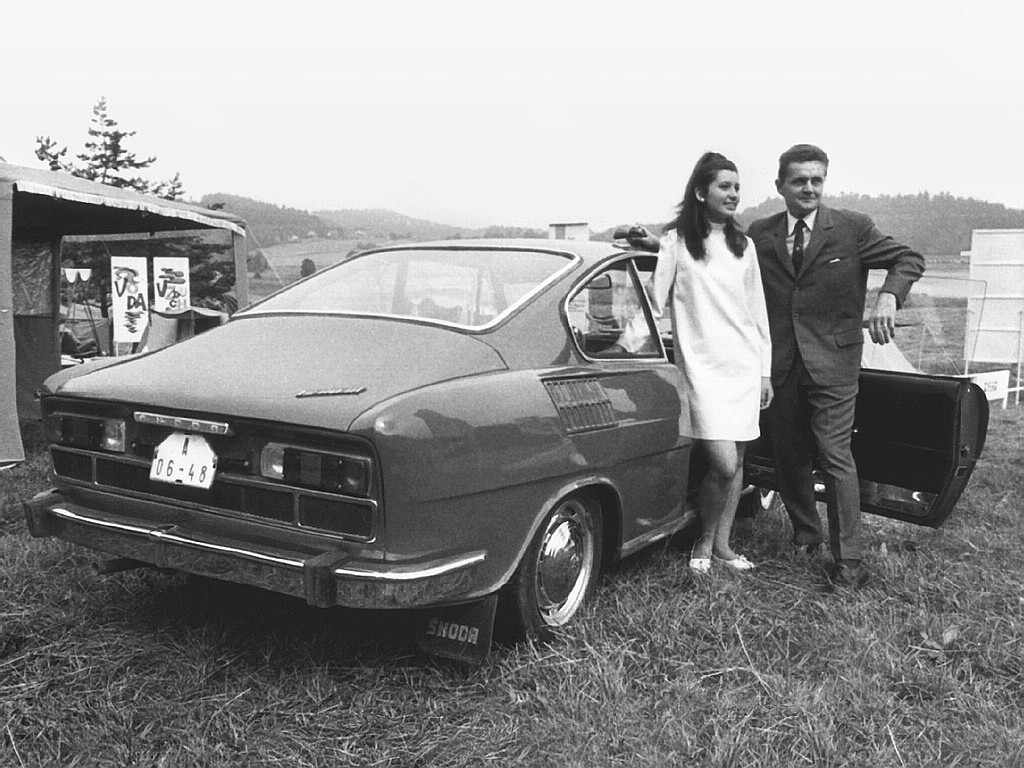 Skoda 100 Series photo 12