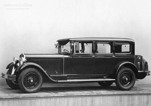 Skoda 860 Foto 2