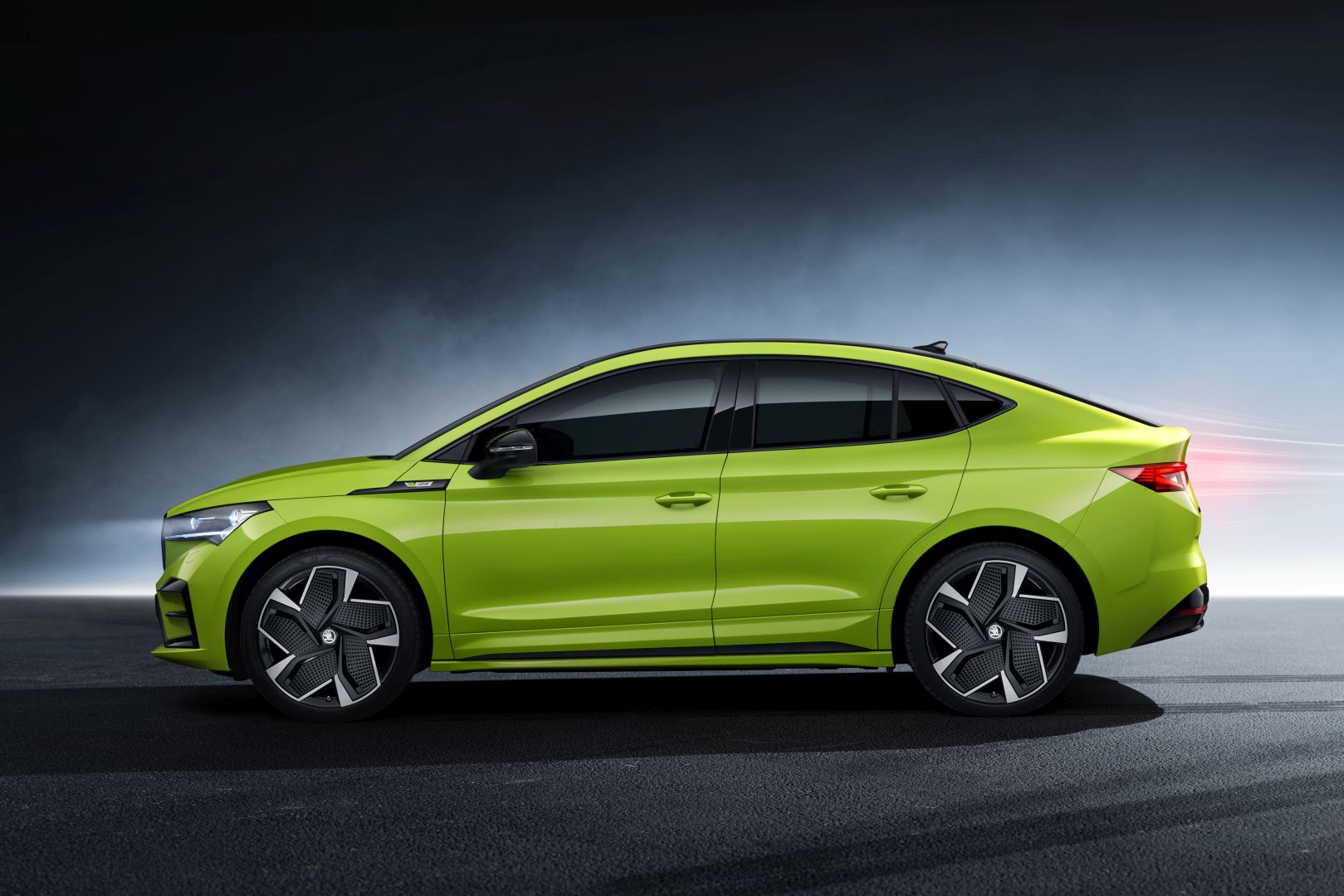 Skoda Enyaq Coupe photo 6