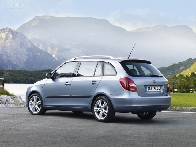 Skoda Fabia Combi photo 6