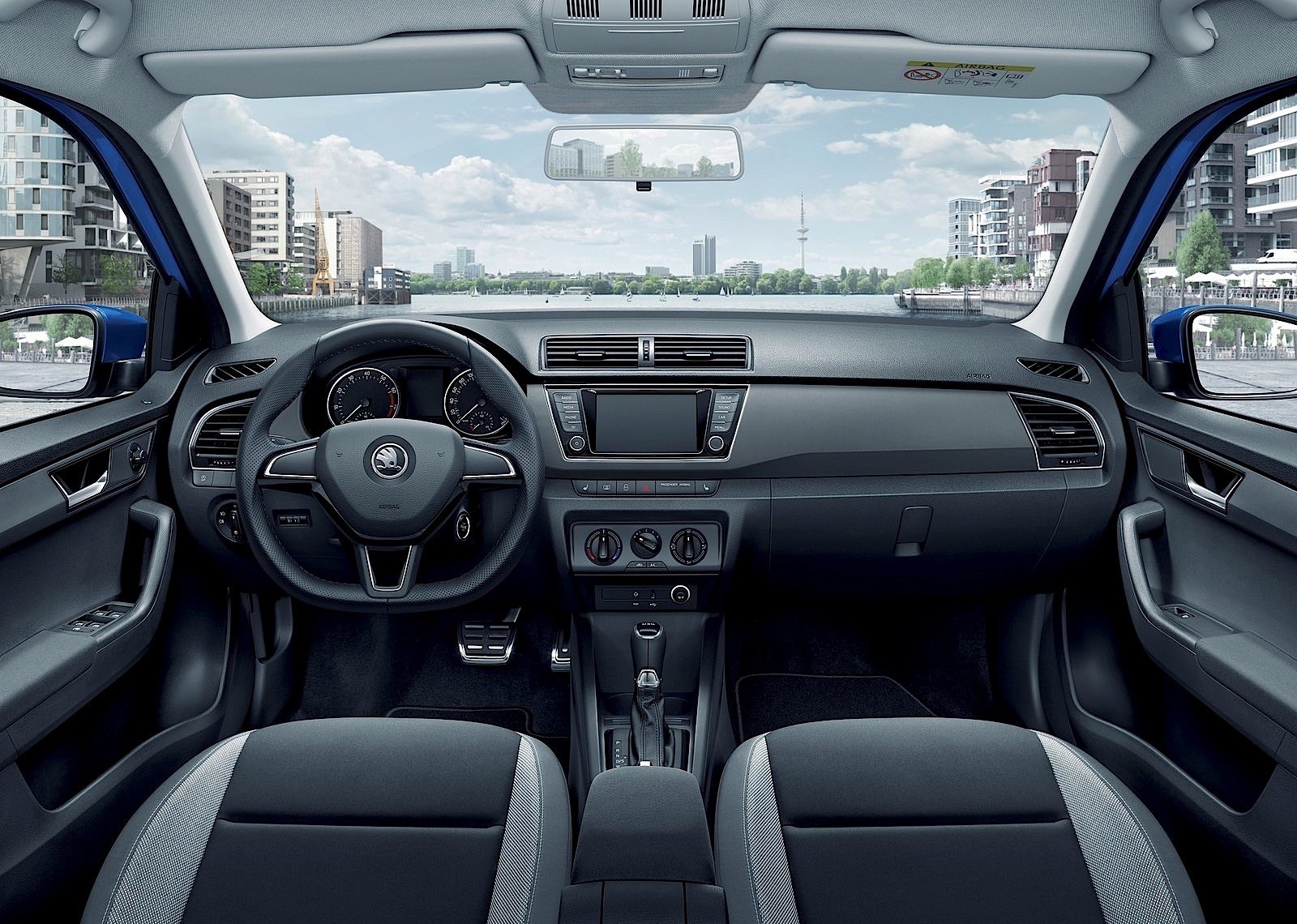 Skoda Fabia Combi photo 75