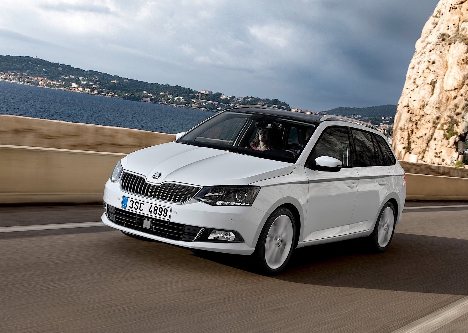 Skoda Fabia Combi photo 11