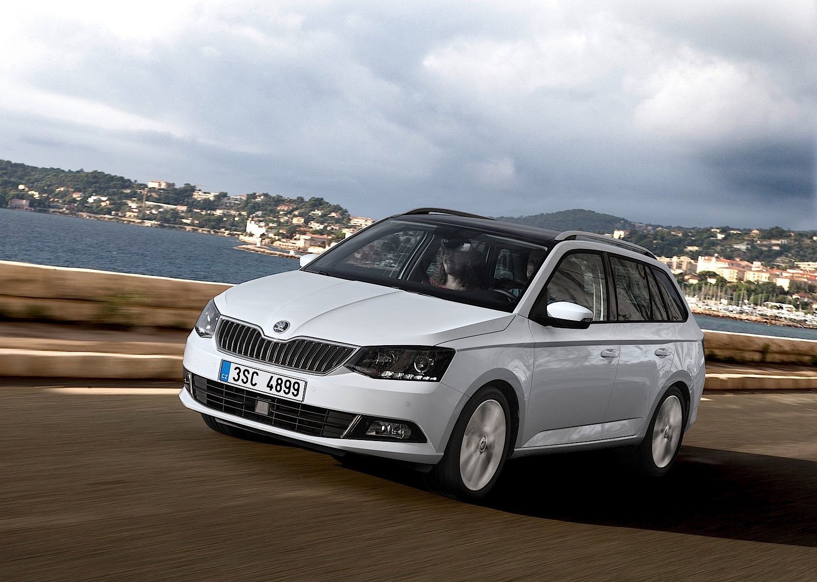 Skoda Fabia Combi photo 12
