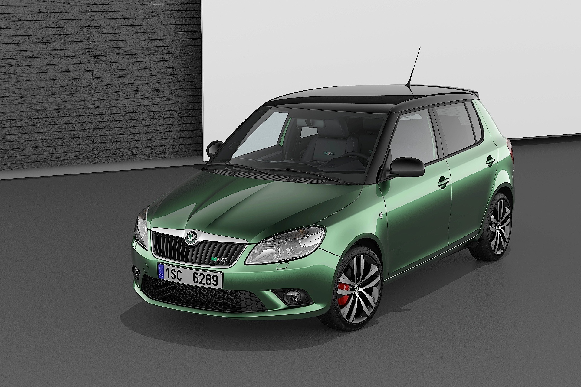 Skoda Fabia Rs photo 2