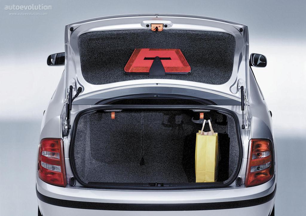 Skoda Fabia Sedan photo 6