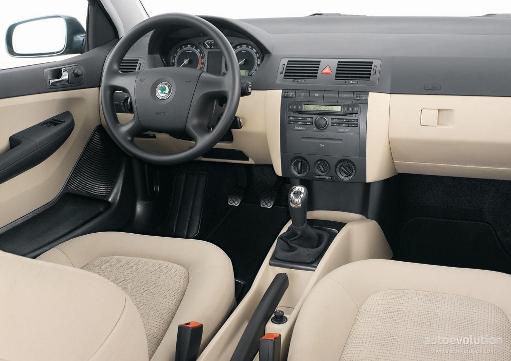 Skoda Fabia Sedan photo 9