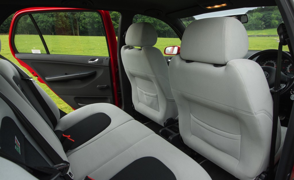 Skoda Fabia photo 37