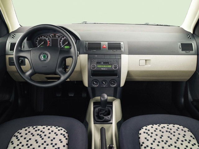Skoda Fabia photo 24