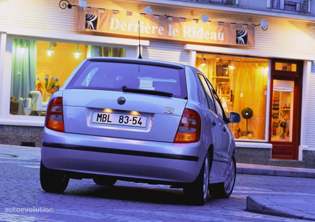 Skoda Fabia photo 4