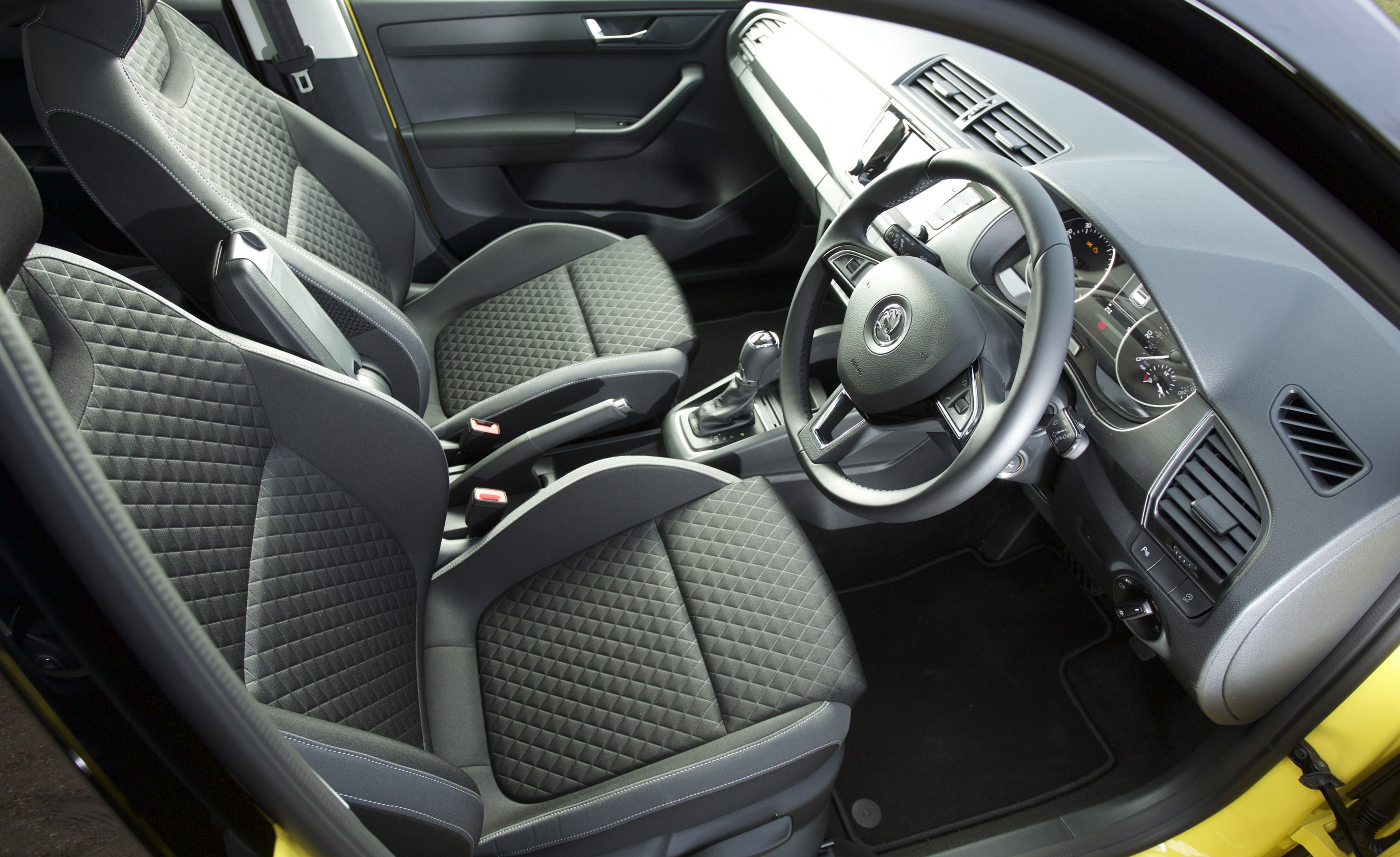 Skoda Fabia photo 86